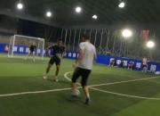 LOL赛事-包含北京时间周三凌晨一场激烈对抗即将上演的词条