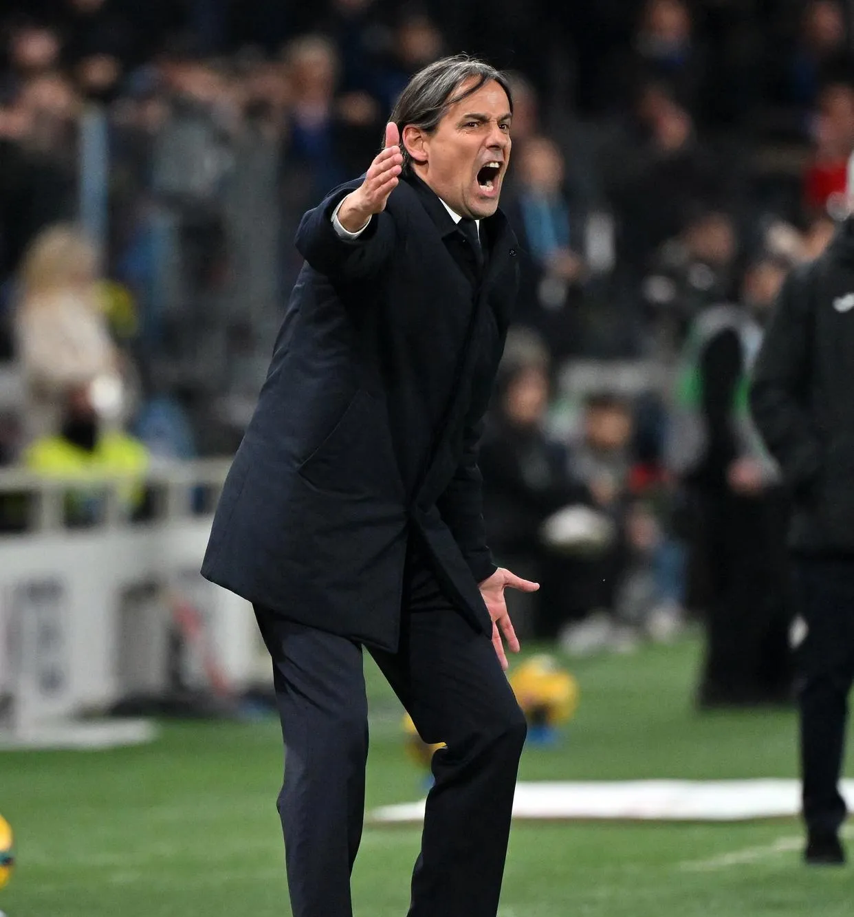 包含那不勒斯的表现:主场迎来胜利的词条 包含那不勒斯的表现:主场迎来胜利的词条