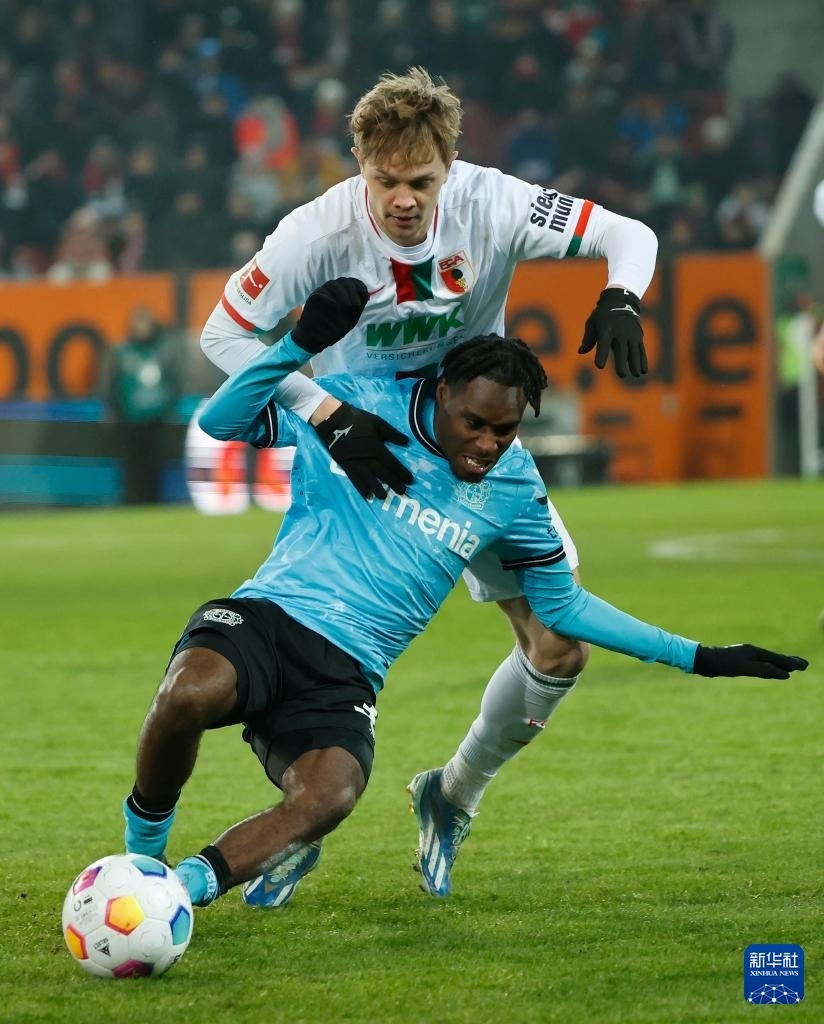 包含奥格斯堡客场逆转,头号前锋力挺的词条 包含奥格斯堡客场逆转,头号前锋力挺的词条