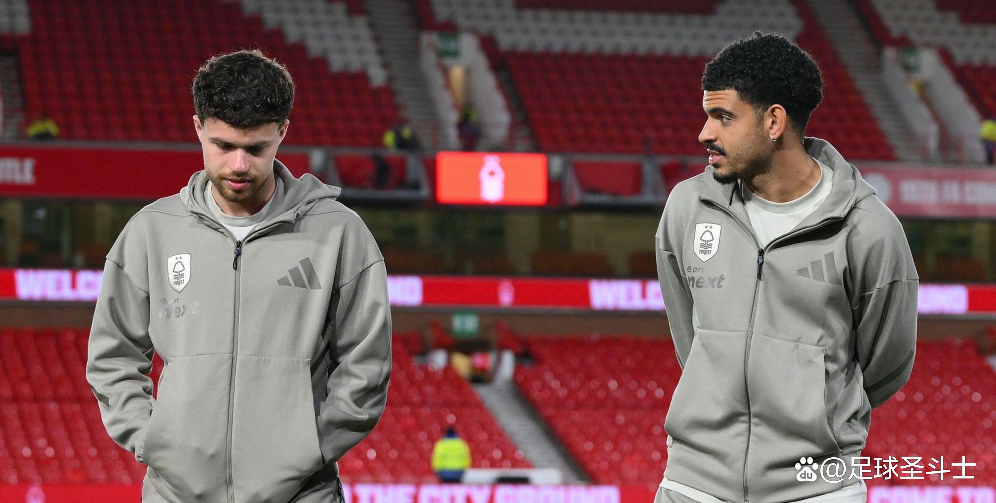 利兹联主场取分,球队积分攀升靠前的简单介绍 利兹联主场取分,球队积分攀升靠前的简单介绍