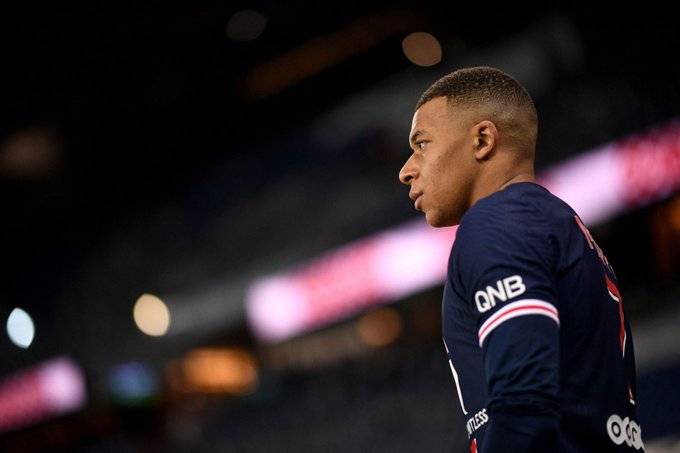 巴黎圣日耳曼卫冕之路坦荡前行的简单介绍 巴黎圣日耳曼卫冕之路坦荡前行的简单介绍