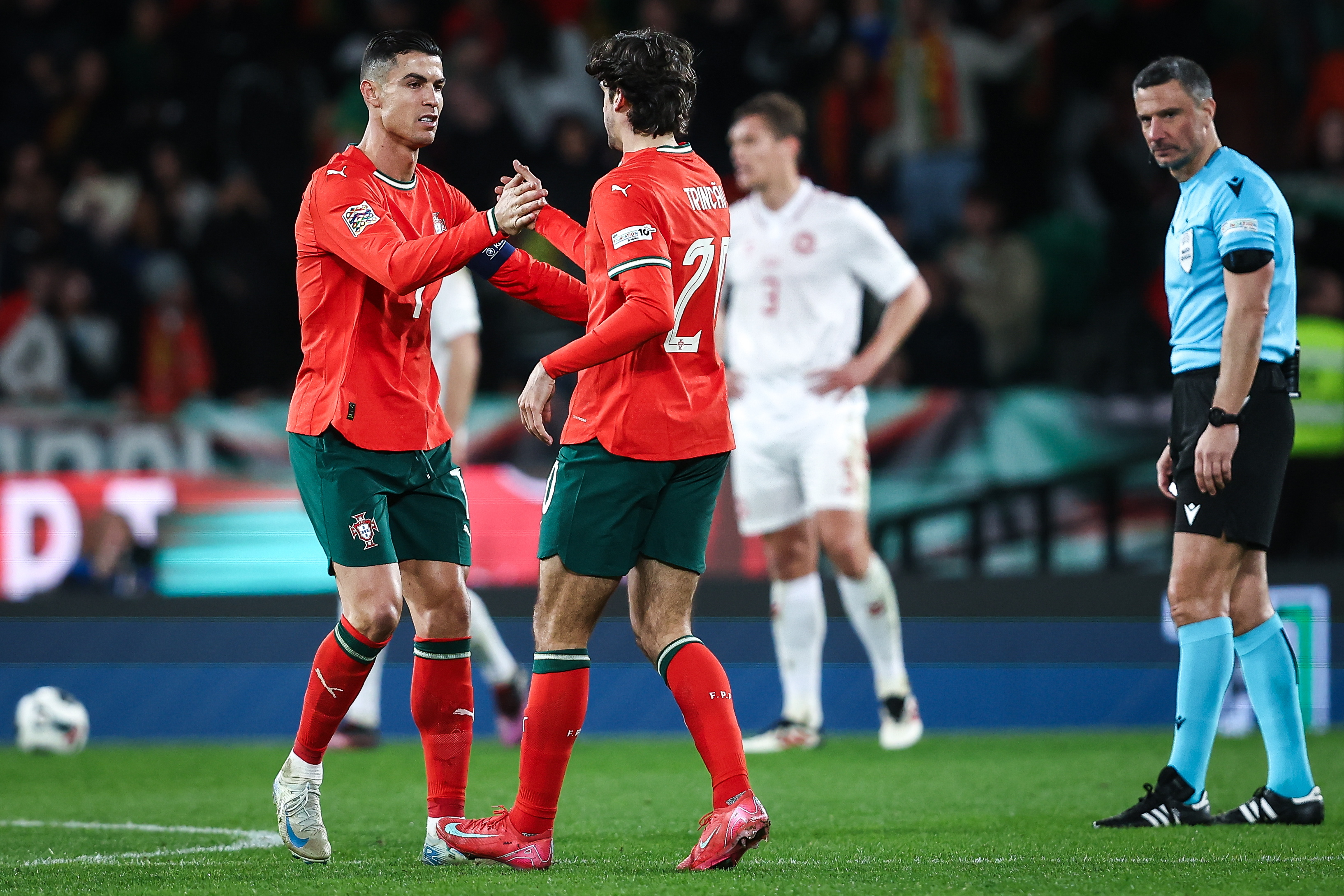 葡萄牙国家队备战挑战北爱尔兰的简单介绍 葡萄牙国家队备战挑战北爱尔兰的简单介绍