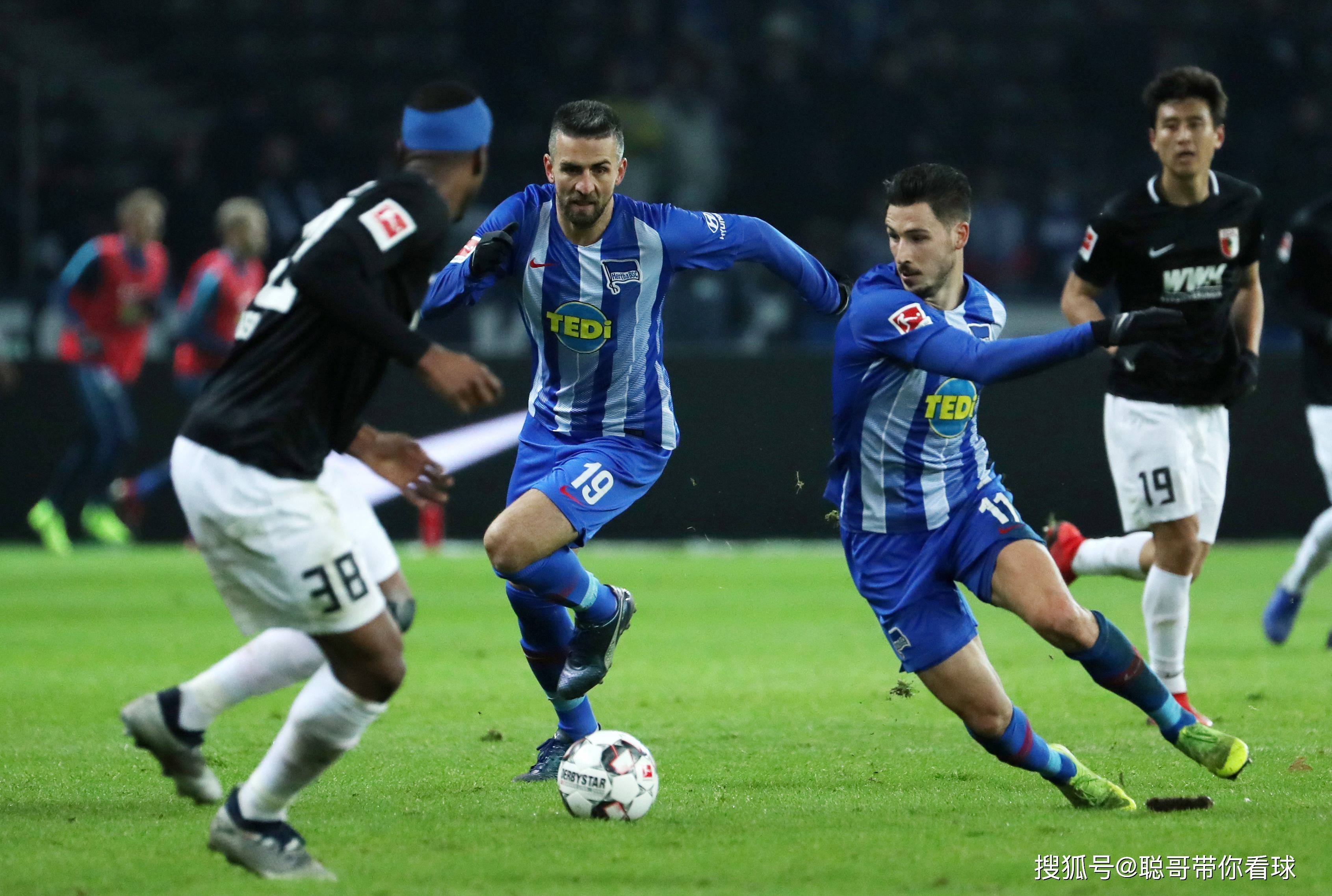 斯图加特队员集体爆发,主场大胜对手 斯图加特队员集体爆发,主场大胜对手