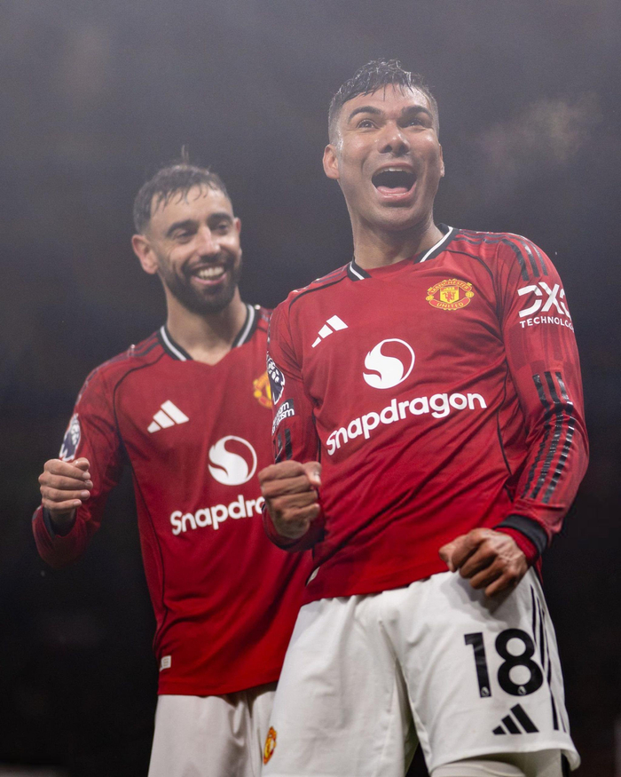 曼联力克切尔西，英超强队再度突围争先