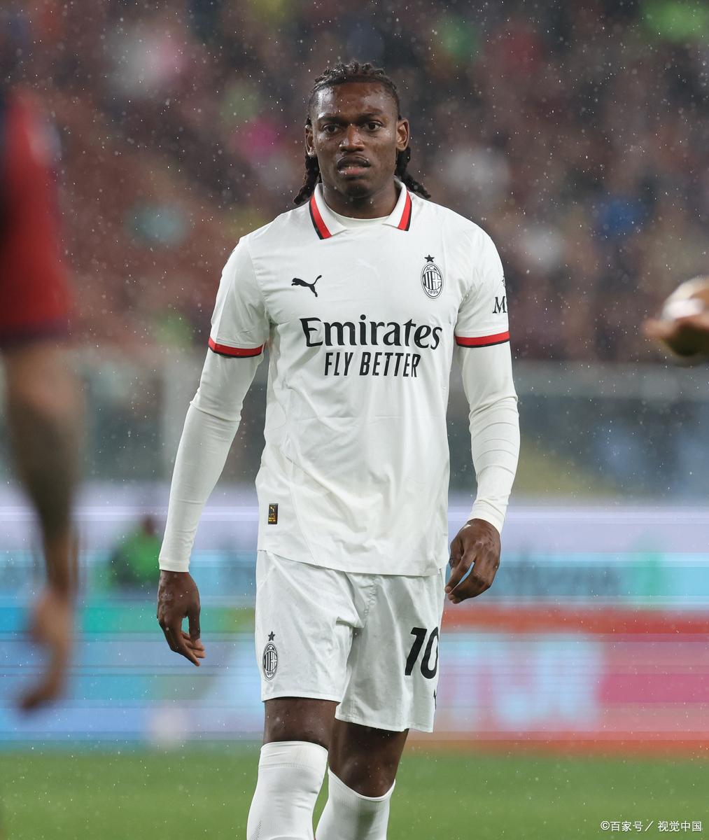 AC米兰防线失常,惨遭连败 AC米兰防线失常,惨遭连败