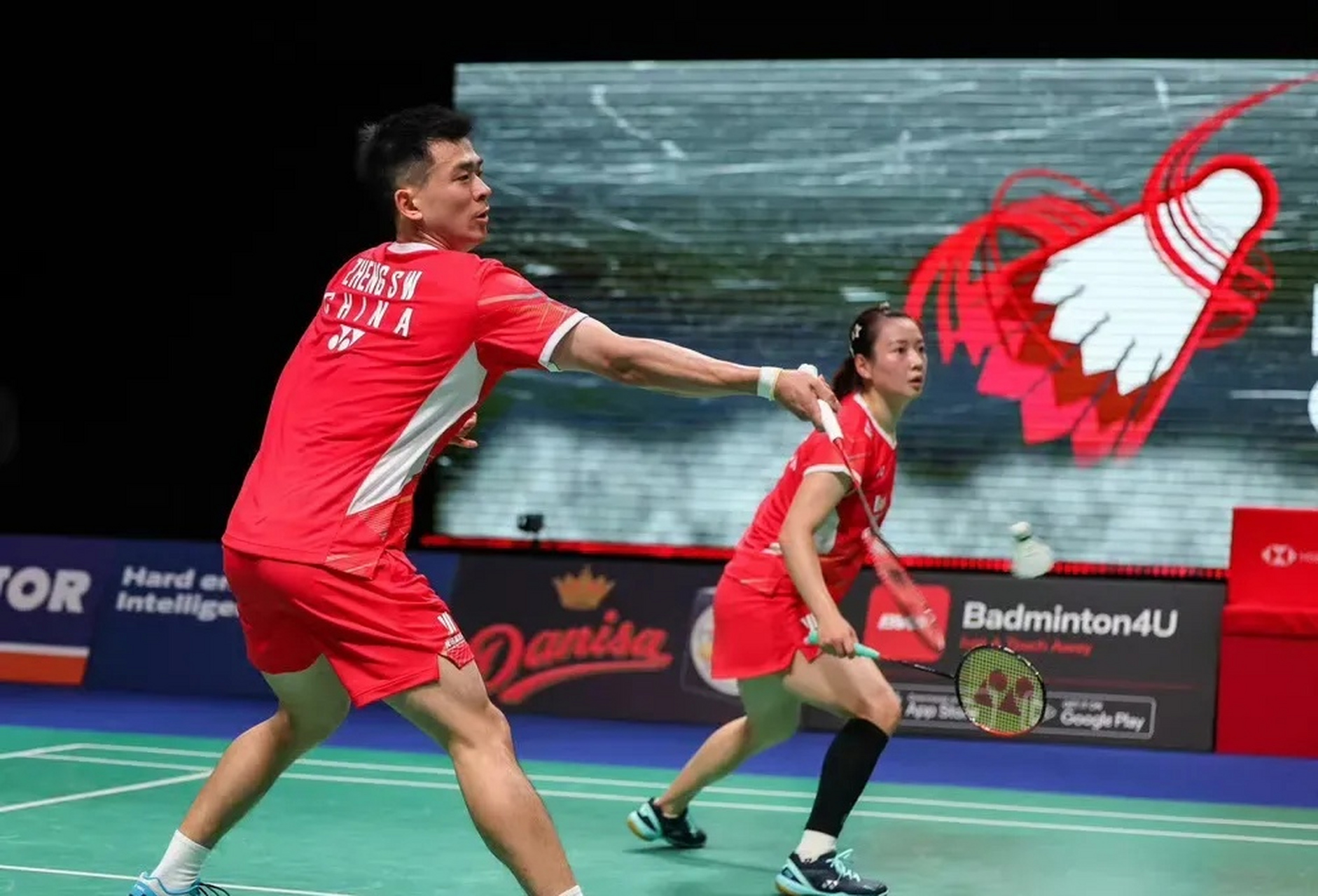 印尼队横扫丹麦队,郑思维关键制胜 印尼队横扫丹麦队,郑思维关键制胜