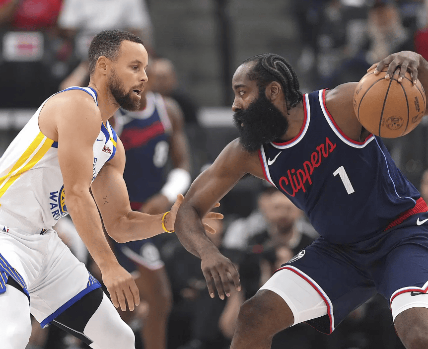 鹈鹕碾压76人,杜兰特统治全场 鹈鹕碾压76人,杜兰特统治全场