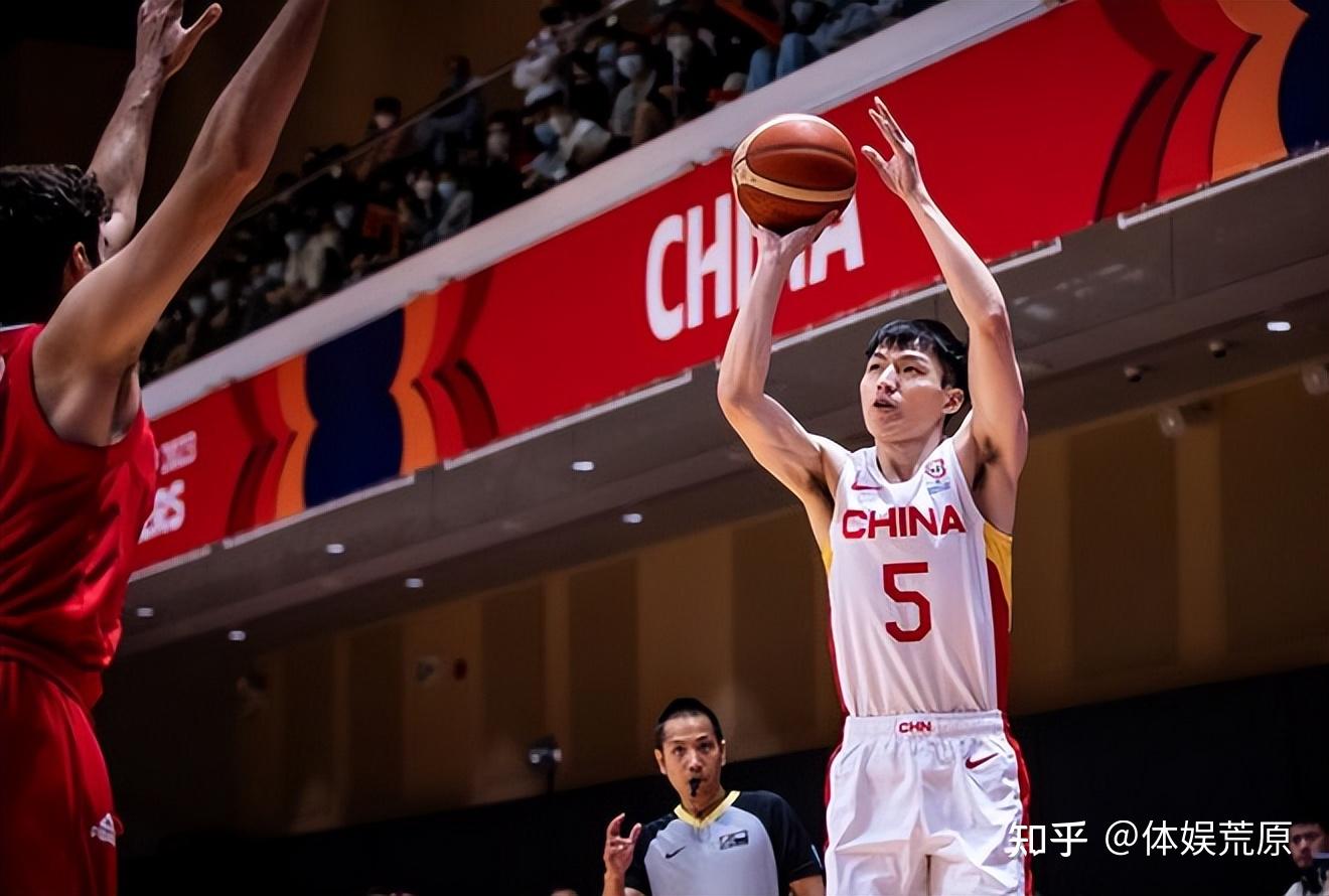 青岛队鏖战马刺,赵继伟刷新纪录 青岛队鏖战马刺,赵继伟刷新纪录