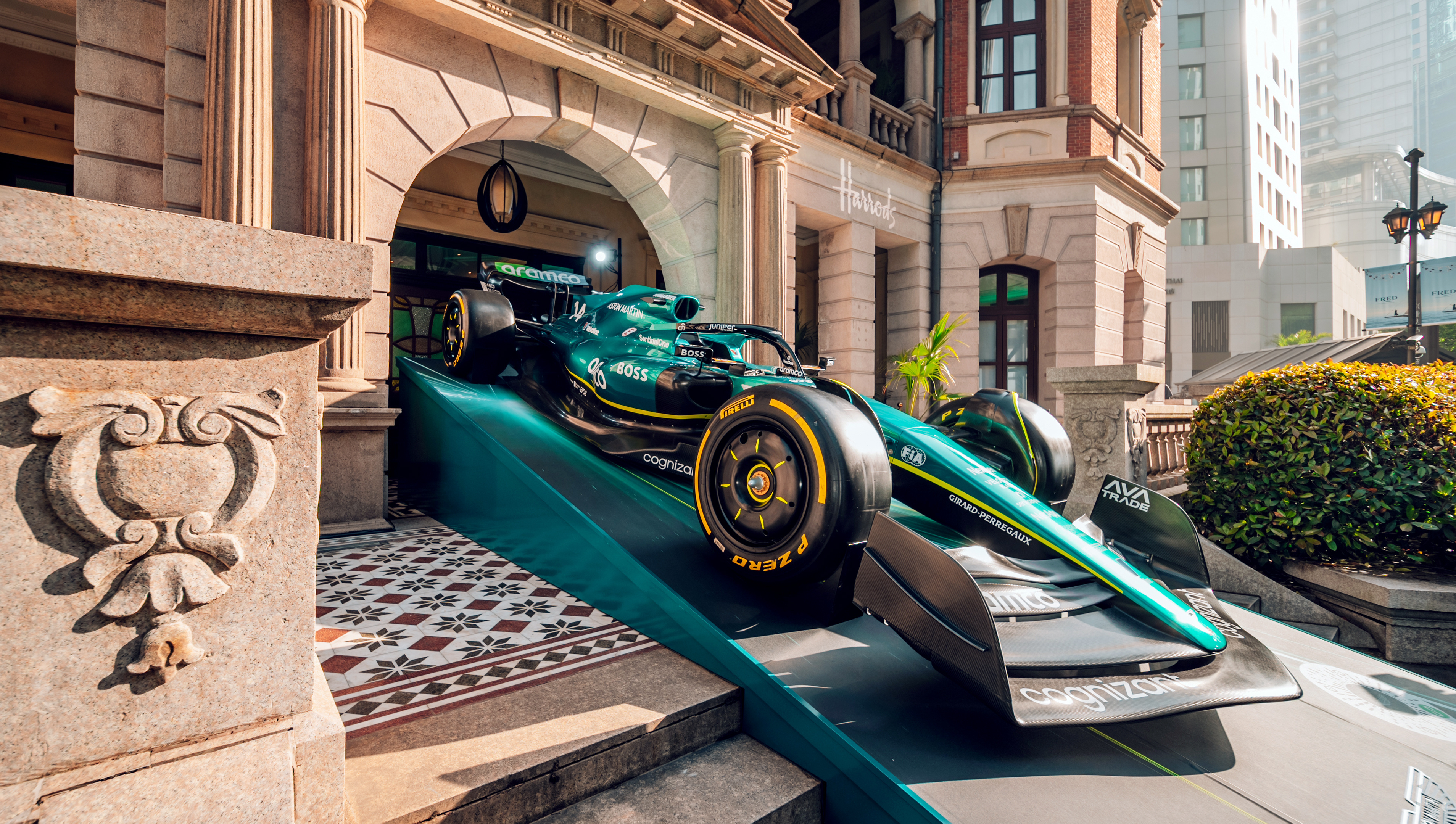 阿斯顿马丁绝杀梅赛德斯，勒克莱尔状态火热